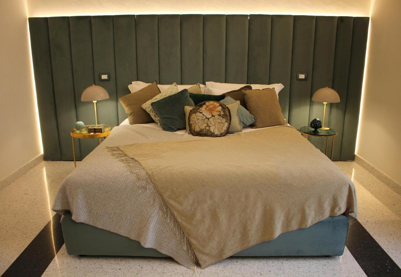1940 Luxury Accommodations By Wonderful Italy Ostuni Eksteriør billede