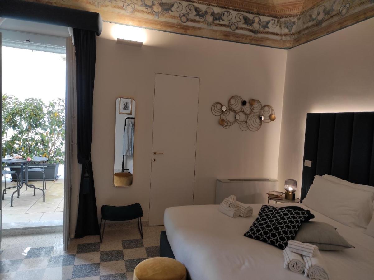 1940 Luxury Accommodations By Wonderful Italy Ostuni Eksteriør billede