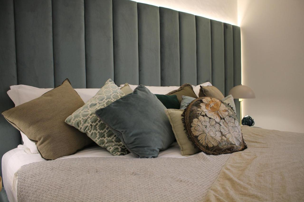 1940 Luxury Accommodations By Wonderful Italy Ostuni Eksteriør billede